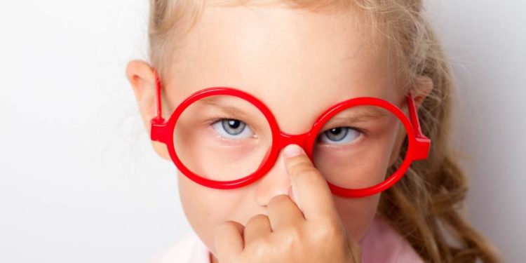 Warnung vor Sehschwäche bei Kindern 