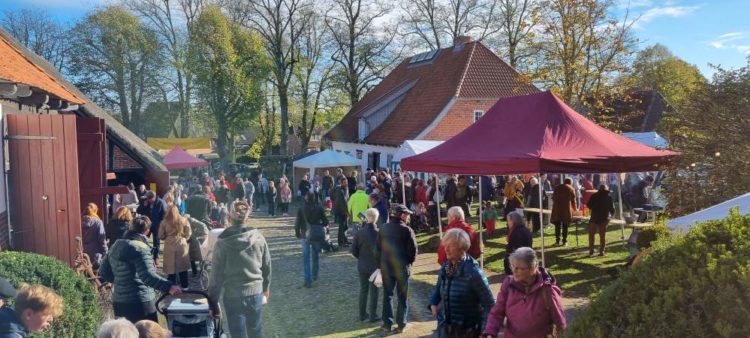 Martinsmarkt auf dem Ziethener Pfarrhof