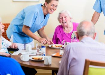 Ab Januar gibt’s mehr Geld von der Pflegekasse