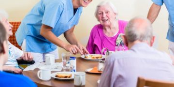 Ab Januar gibt’s mehr Geld von der Pflegekasse