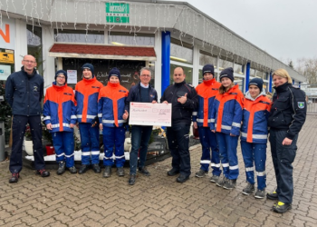 Gartenmarkt spendet an Jugendfeuerwehr Alt-Mölln