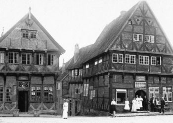 Gebäude erzählen die Geschichte der Stadt – ein Spaziergang durch die Möllner Altstadt