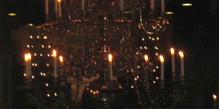Musik zur Christnacht bei Kerzenschein