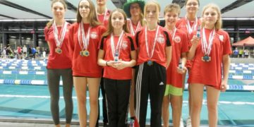 Starker Jahresabschluss der Möllner Schwimmsparte in Hamburg