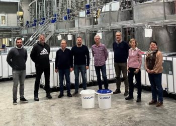 Firmendialog: Aktive Bürger Büchen zu Gast bei der Firma Gludan