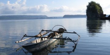 Vulkane, Urwälder, Korallen und abgelegene Inseln