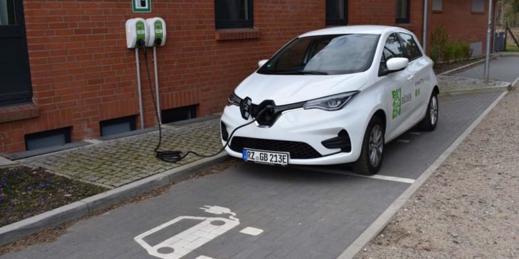 Öffentliche Ladesäulen in Büchen auf Bezahlung umgestellt