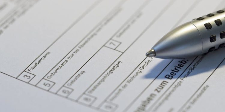 Arbeitsbescheinigungen erst nach Aufforderung bei der Agentur für Arbeit einreichen