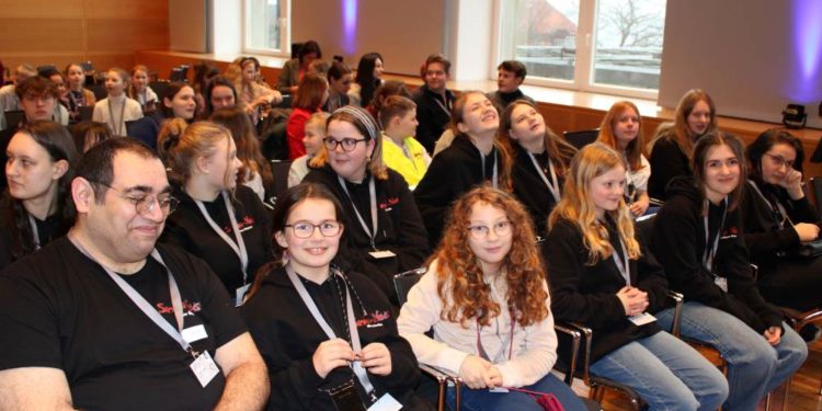 Schülerzeitung „Sandes-News“ auf dem Siegertreppchen