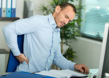 Rund 46.700 Ausfalltage wegen Rückenschmerzen im Herzogtum Lauenburg