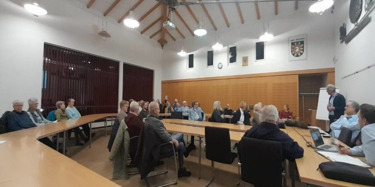 Erfolgreiches Ortsteilgespräch in Büchen