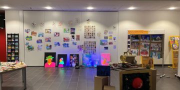 Erste Kunstausstellung von SchülerInnen