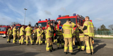 Lübecker Rettungskräfte üben einen Notfalleinsatz am Flughafen