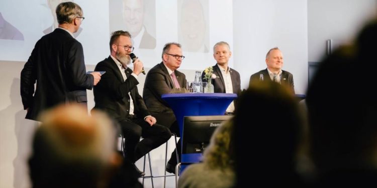 IHK-Fachkräftetag: Wie Unternehmen kreativ und flexibel Arbeitskräfte gewinnen