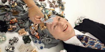 „Hunter from Elewhere – Eine Reise mit Helen Britton“