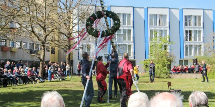 Feier zum 1. Mai und Tag der offenen Tür