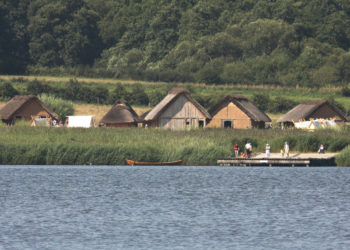 Haithabu: Exkursion per Bus in die Wikingerzeit