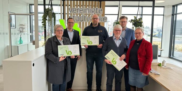 4.500 Euro für die Tafeln in Bad Oldesloe, Ratzeburg und Mölln