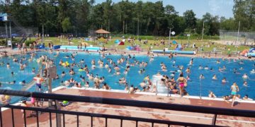 Saisoneröffnung im Waldschwimmbad Büchen