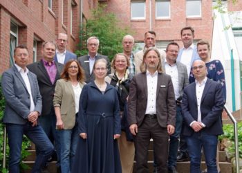 Zwischenbilanz zum Ausbildungsmarkt: Wieder mehr Ausbildungsinteressierte – Bewerberlücke bleibt