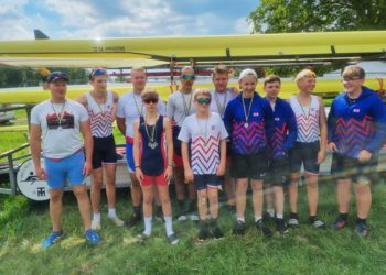 11 Möllner Ruderer bei der Otterndorfer Regatta