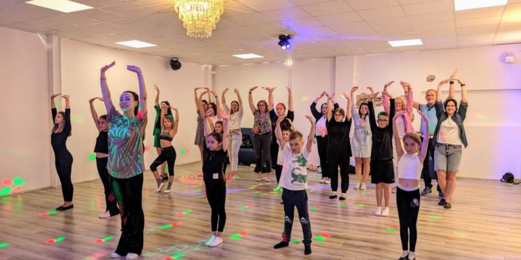 Tanzprojekt in Kooperation mit Geesthachts Gleichstellungsbeauftragter