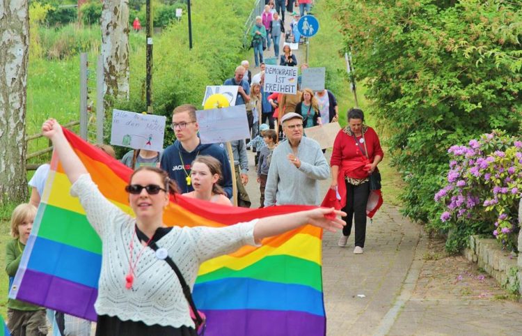 Kundgebung in Berkenthin: Sie bleiben nicht still