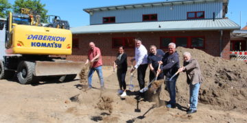Spatenstich für Feuerwehr-Erweiterung in Ziethen