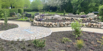 Letzte Ruhe im „Heidegarten“: Neues Grabfeld in Siebenbäumen
