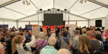 Veranstaltungen im Festzelt auf dem Menzer-Werft-Platz