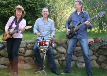 Kultur auf Dorf-Tour mit ‚No Frontiers’