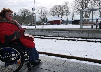 UnzuNUTbar: Bahn sperrt Gleis 1 in Ratzeburg für Rollstuhlfahrer