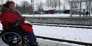 UnzuNUTbar: Bahn sperrt Gleis 1 in Ratzeburg für Rollstuhlfahrer