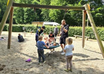 Starke Stimmen für Vielfalt – Inklusion durch Begegnung und Spiel