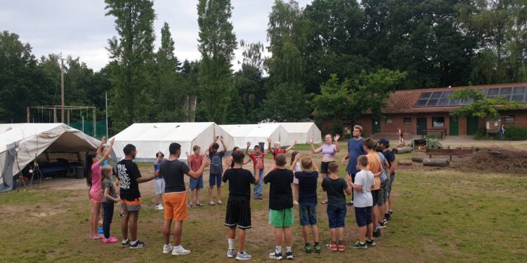 Ferienfahrt mit Abenteuer Charakter
