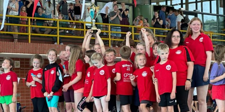 Möllner SV gewinnt den Mannschaftspokal beim NOP-Finale in Kiel