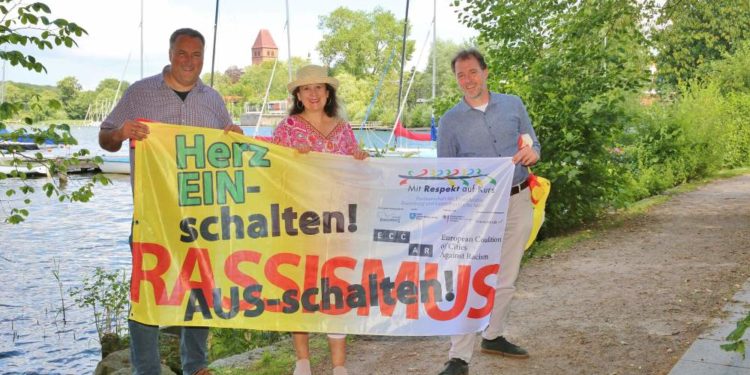 Gemeinsam gegen Rassismus…