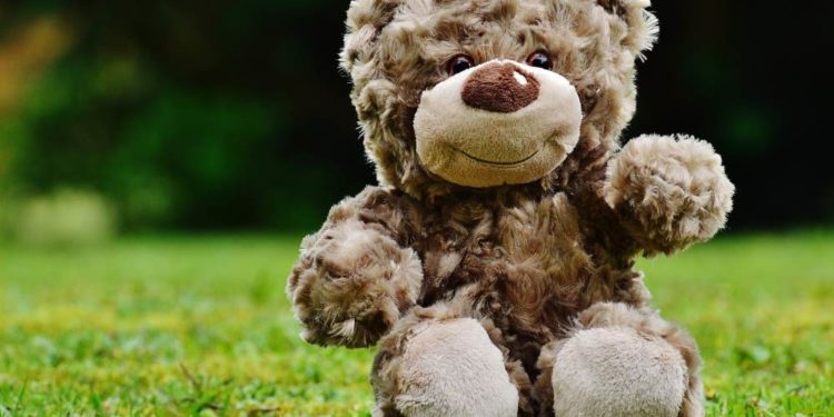 Märchenreise mit Konzilius in der Ratzeburger Stadtbücherei