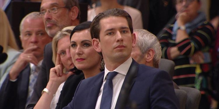 Dokumentation im Filmclub: „Projekt Ballhausplatz“