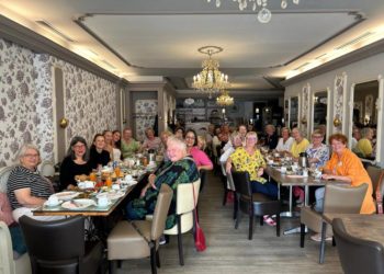 Frauen Frühstück: Vernetzung und Dialog engagierter Frauen