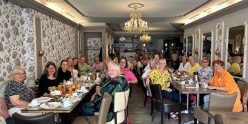 Frauen Frühstück: Vernetzung und Dialog engagierter Frauen