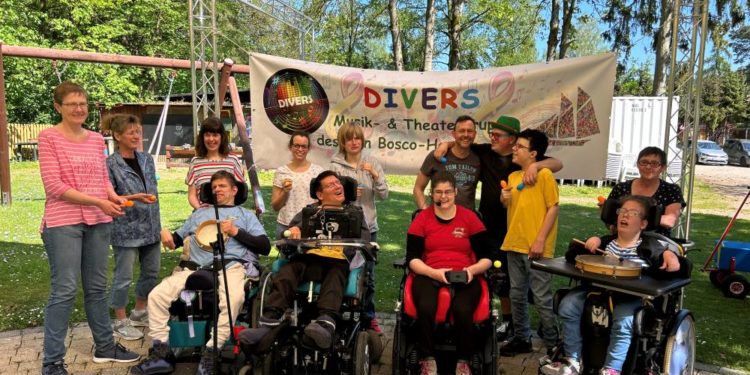 Summerjam mit Musik- und Theatergruppe des Don-Bosco-Hauses