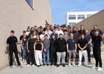 Einschulung der Auszubildenden im Kfz- und Bau-Gewerbe