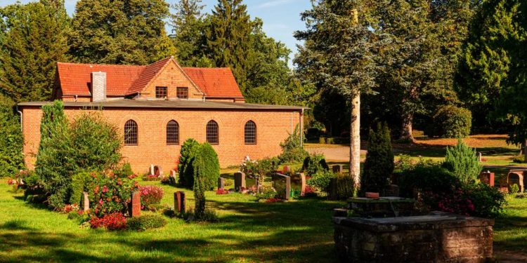Tag des Friedhofs in Mölln – ‚endlich und lebendig‘