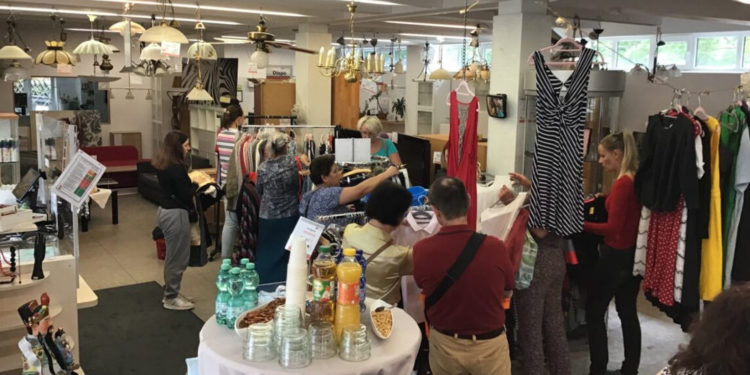Möbelspenden gesucht und Fashion Day geplant