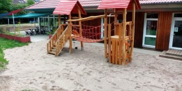 Zwei Möllner Kindertagesstätten mit neuen Spielgeräten ausgestattet