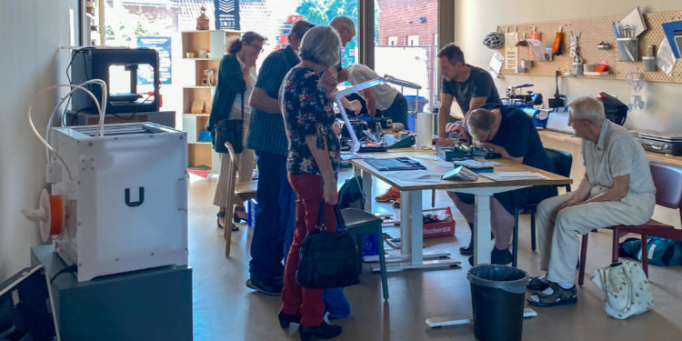 Das erste Repair-Café in Lauenburg startet mit großem Erfolg
