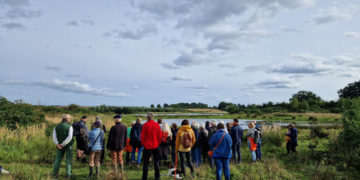 Großes Interesse an Naturführung am Mechower Weiher