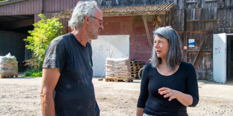 Nachhaltigkeit im Fokus: Dr. Nina Scheer besucht Demeter-Höfe