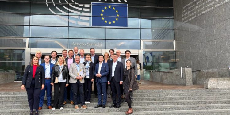 Bürokratie, Regulatorik, Welthandel: IHK-Delegation führt Gespräche mit der EU